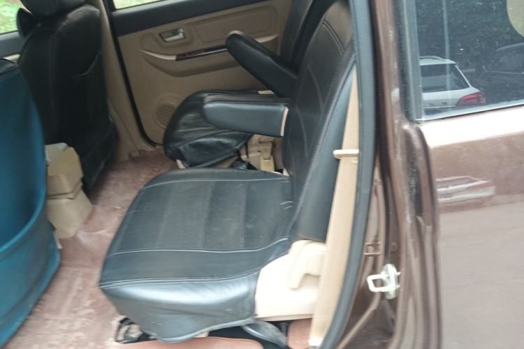 Used BAIC Weiwang M30 2015 1.5L Basic Version DAM15 Left Rear Seat