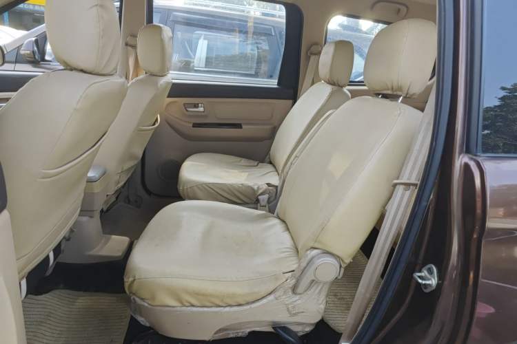 Used BAIC Weiwang M30 2015 1.5L Comfort version DAM15 Left Rear Seat