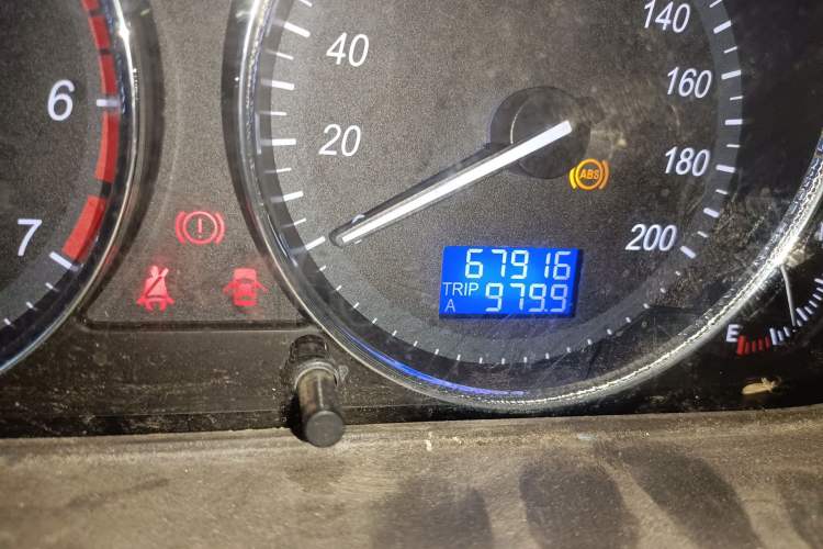 Used BAIC Weiwang M30 2015 1.5L Comfort version DAM15 Odometer Close Up