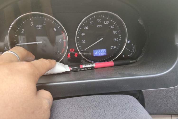 Used BAIC Weiwang M30 2015 1.5L Basic Version DAM15 Odometer Close Up