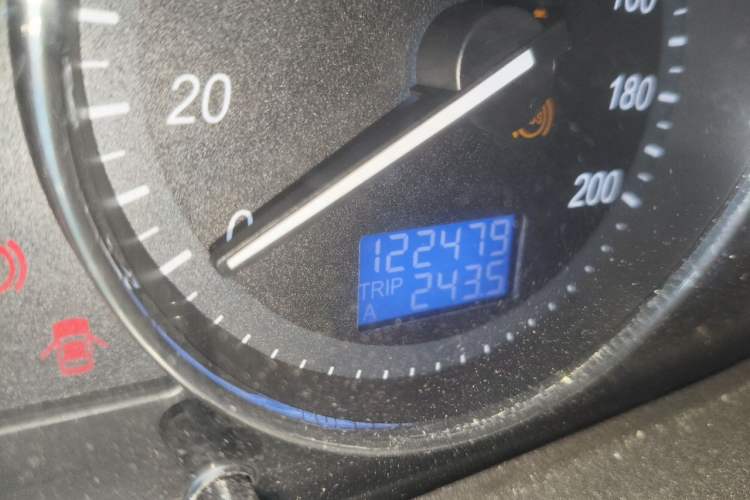 Used BAIC Weiwang M30 2015 1.5L Comfort version DAM15 Odometer Close Up