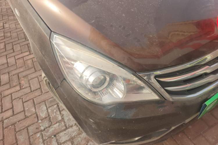 Used BAIC Weiwang M30 2015 1.5L Basic Version DAM15 Right Front Headlight