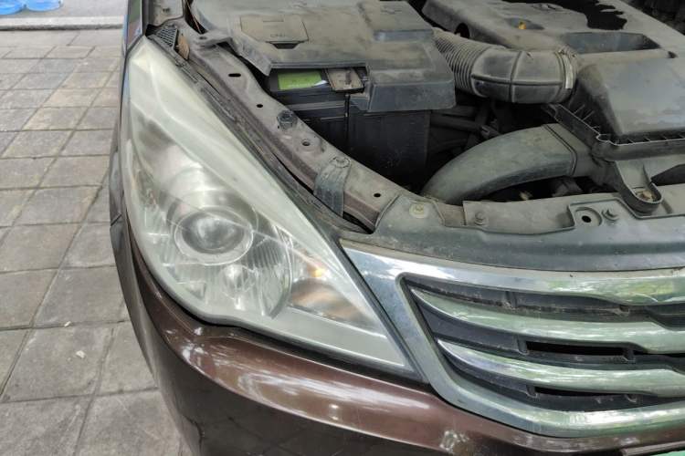 Used BAIC Weiwang M30 2015 1.5L Basic Version DAM15 Right Front Headlight