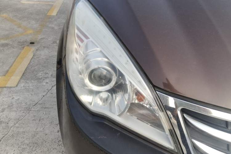 Used BAIC Weiwang M30 2015 1.5L Basic Version DAM15 Right Front Headlight