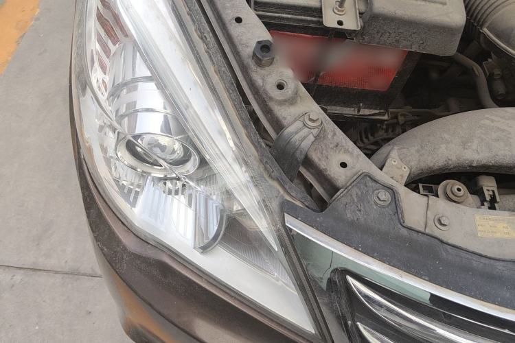 Used BAIC Weiwang M30 2015 1.5L Basic Version DAM15 Right Front Headlight