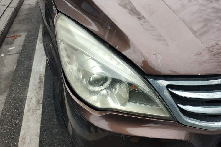 Used BAIC Weiwang M30 2015 1.5L Basic Version DAM15 Right Front Headlight
