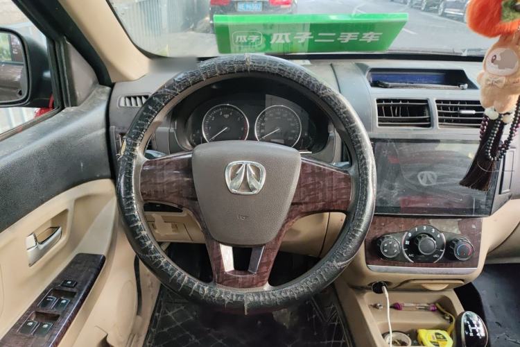 Used BAIC Weiwang M30 2015 1.5L Basic Version DAM15 Steering Wheel