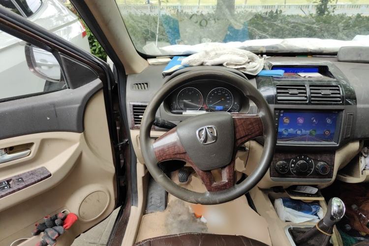 Used BAIC Weiwang M30 2015 1.5L Basic Version DAM15 Steering Wheel