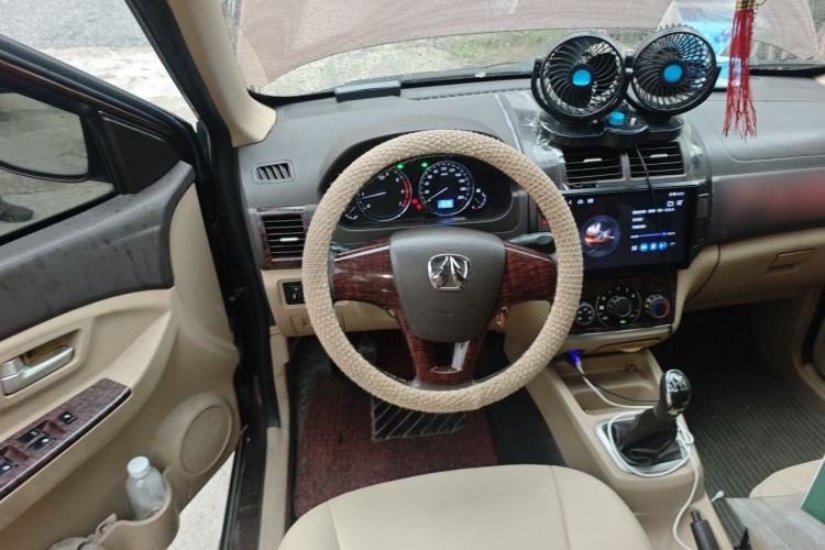 Used BAIC Weiwang M30 2015 1.5L Basic Version DAM15 Steering Wheel