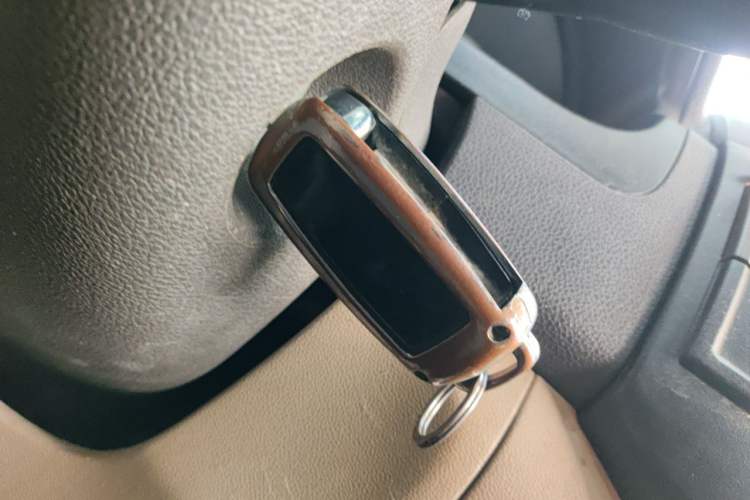Used BAIC Weiwang M30 2015 1.5L Basic Version DAM15 Vehicle Key
