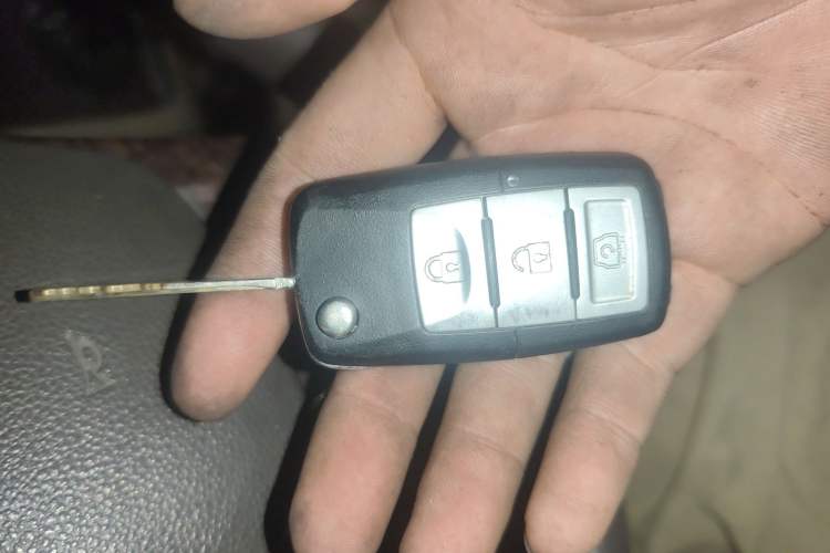 Used BAIC Weiwang M30 2015 1.5L Comfort Version BJ415B Vehicle Key