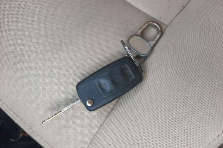 Used BAIC Weiwang M30 2015 1.5L Basic Version DAM15 Vehicle Key