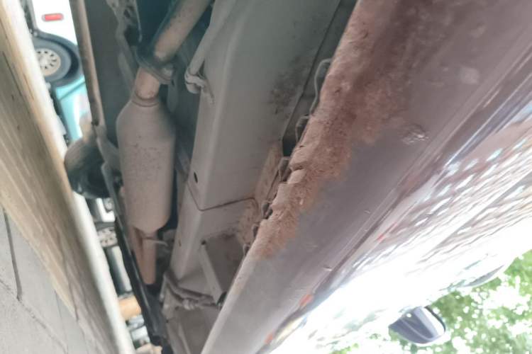 Used BAIC Weiwang M30 2015 1.5L Basic Version DAM15 Chassis Rear Right