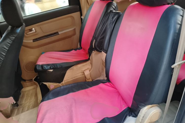 Used BAIC Weiwang M30 2015 1.5L Basic Version DAM15 Left Rear Seat