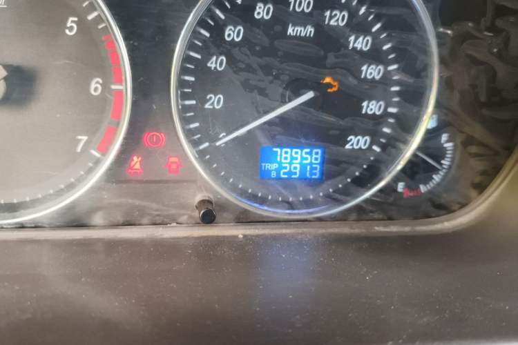 Used BAIC Weiwang M30 2015 1.5L Basic Version DAM15 Odometer Close Up