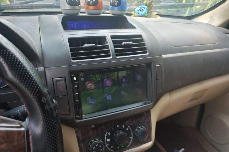Used BAIC Weiwang M30 2015 1.5L Basic Version DAM15 Audio And AC Panel