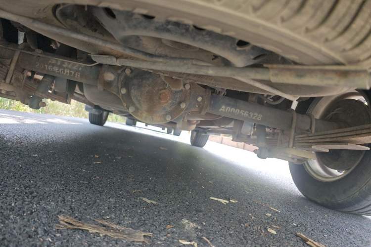 Used BAIC Weiwang M30 2015 1.5L Basic Version DAM15 Chassis Rear