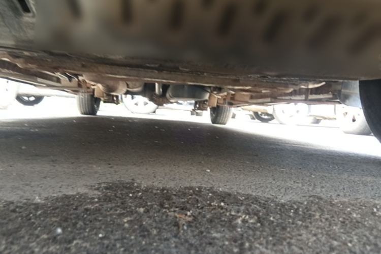 Used BAIC Weiwang M30 2015 1.5L Basic Version DAM15 Chassis Front
