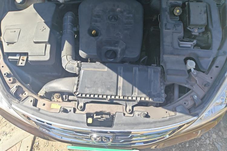 Used BAIC Weiwang M30 2015 1.5L Comfort version DAM15 Engine Bay