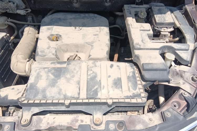 Used BAIC Weiwang M30 2015 1.5L Basic Version DAM15 Engine Bay Left
