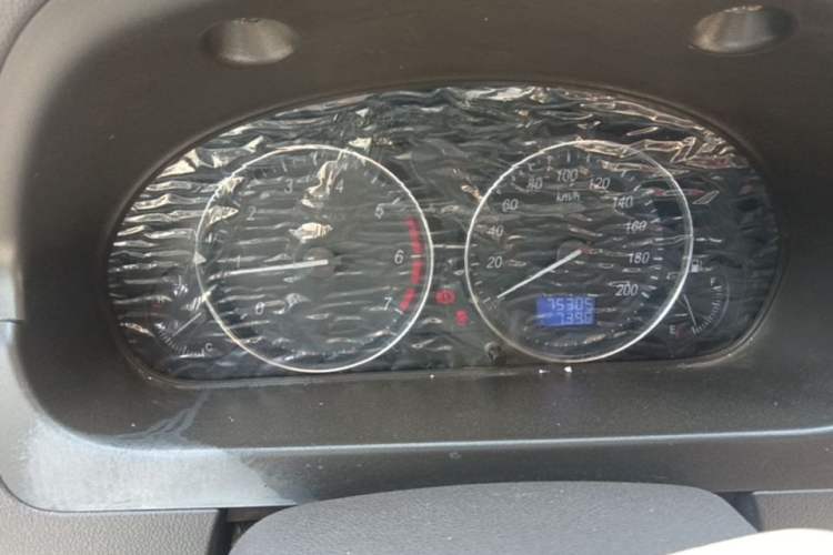 Used BAIC Weiwang M30 2015 1.5L Basic Version DAM15 Instrument Cluster