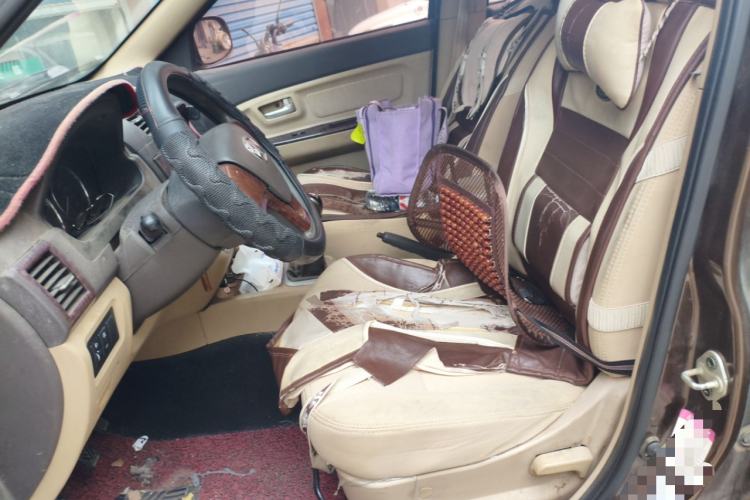 Used BAIC Weiwang M30 2015 1.5L Basic Version DAM15 Left Front Seat