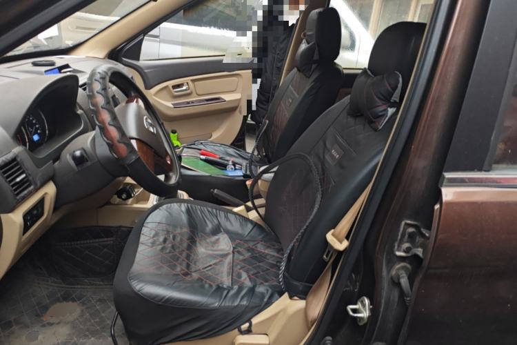 Used BAIC Weiwang M30 2015 1.5L Basic Version DAM15 Left Front Seat