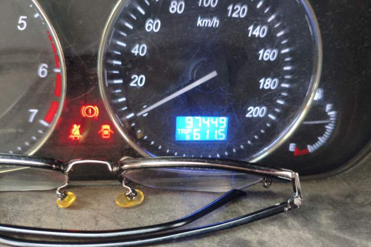 Used BAIC Weiwang M30 2015 1.5L Basic Version DAM15 Odometer Close Up