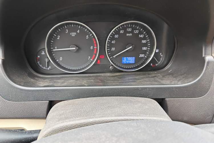 Used BAIC Weiwang M30 2015 1.5L Basic Version DAM15 Odometer Close Up