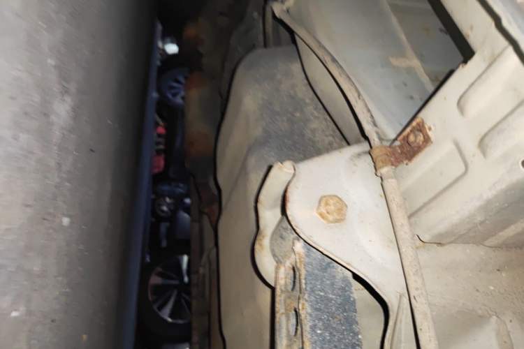 Used BAIC Weiwang M30 2015 1.5L Comfort Version BJ415B Chassis Rear Left