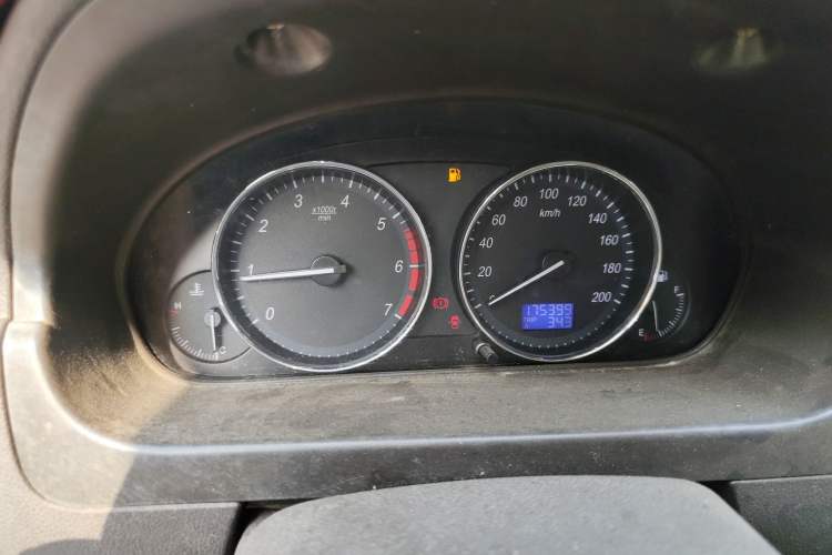 Used BAIC Weiwang M30 2015 1.5L Basic Version DAM15 Odometer Close Up