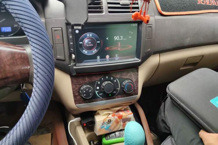 Used BAIC Weiwang M30 2015 1.5L Basic Version DAM15 Audio And AC Panel