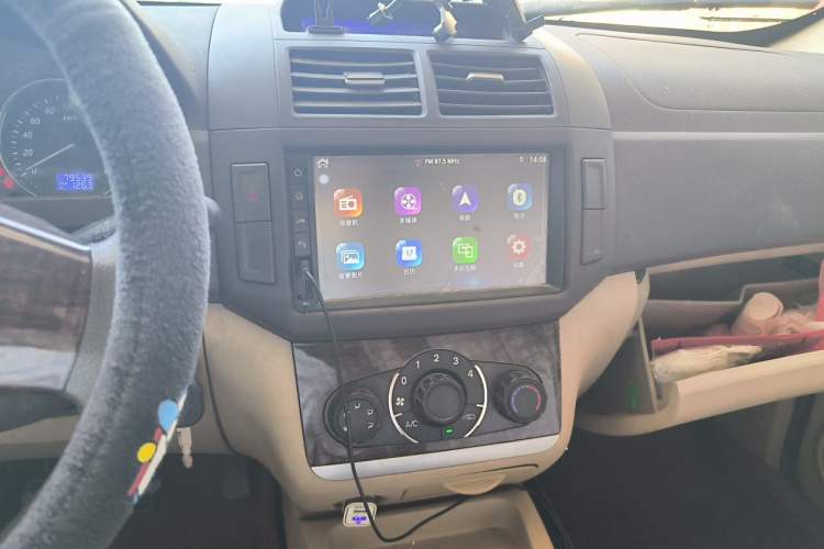 Used BAIC Weiwang M30 2015 1.5L Basic Version DAM15 Audio And AC Panel