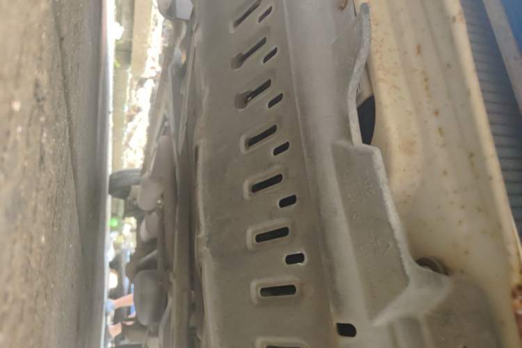 Used BAIC Weiwang M30 2015 1.5L Basic Version BJ415B Chassis Front