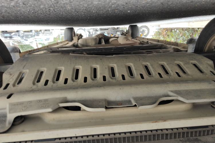 Used BAIC Weiwang M30 2015 1.5L Comfort version DAM15 Chassis Front
