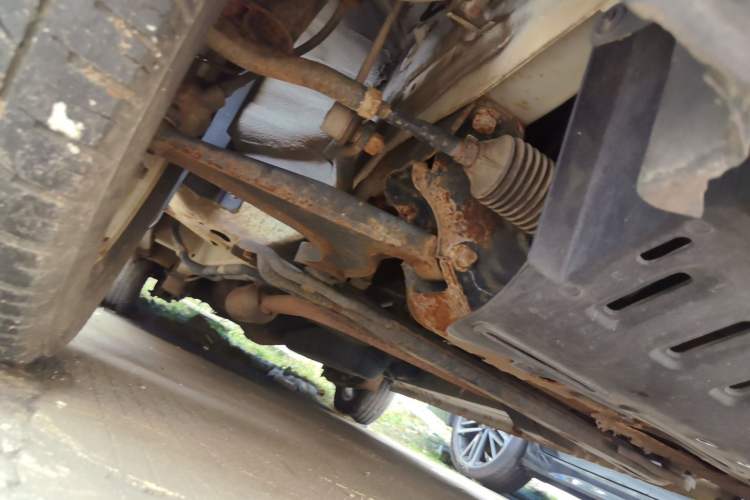 Used BAIC Weiwang M30 2015 1.5L Comfort version DAM15 Chassis Front Right
