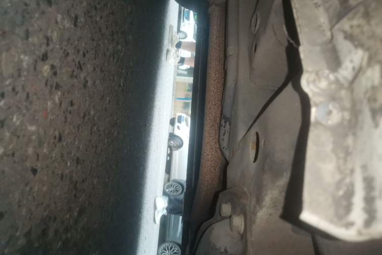 Used BAIC Weiwang M30 2015 1.5L Basic Version DAM15 Chassis Front Right