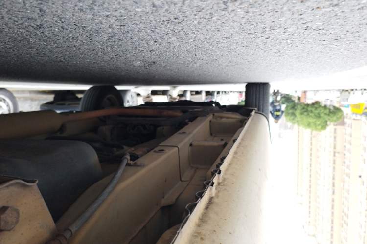Used BAIC Weiwang M30 2015 1.5L Comfort Version BJ415B Chassis Rear Left