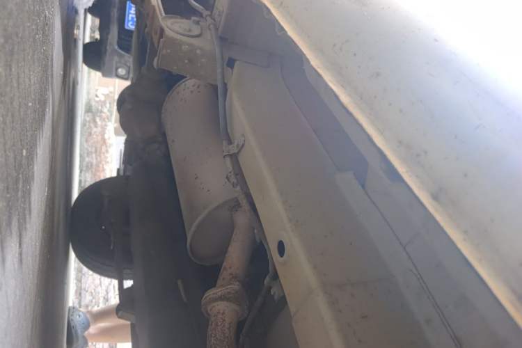 Used BAIC Weiwang M30 2015 1.5L Basic Version BJ415B Chassis Rear Right