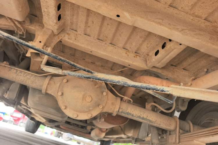 Used BAIC Weiwang M30 2015 1.5L Basic Version BJ415B Chassis Rear