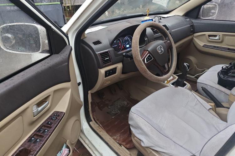 Used BAIC Weiwang M30 2015 1.5L Comfort version DAM15 Driver Seat