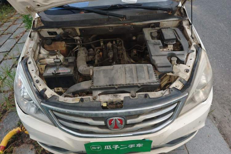 Used BAIC Weiwang M30 2015 1.5L Basic Version DAM15 Engine Bay