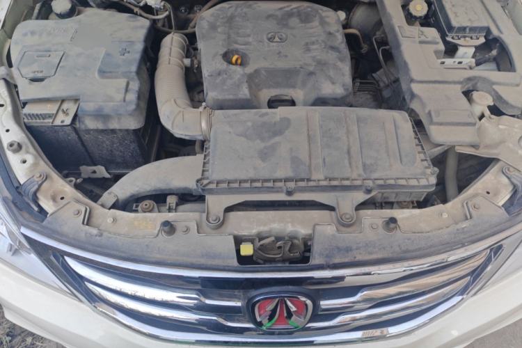 Used BAIC Weiwang M30 2015 1.5L Comfort version DAM15 Engine Bay