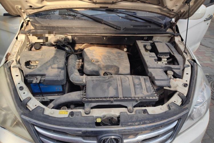 Used BAIC Weiwang M30 2015 1.5L Basic Version DAM15 Engine Bay
