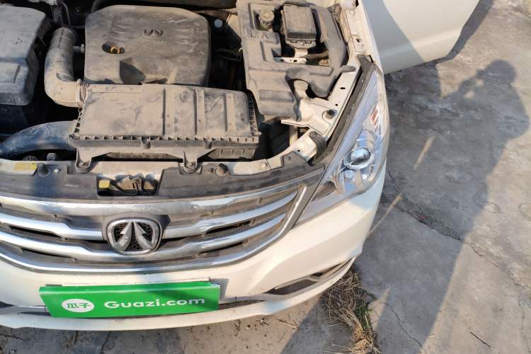 Used BAIC Weiwang M30 2015 1.5L Basic Version DAM15 Engine Bay Left
