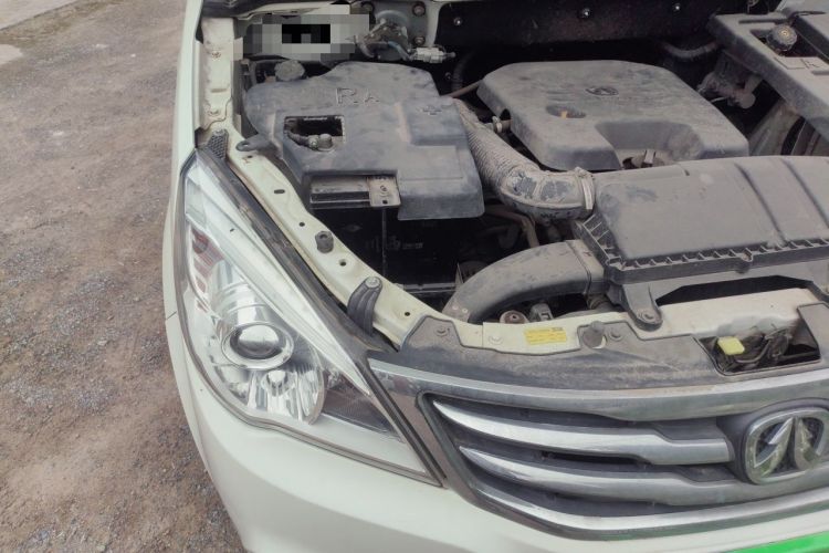 Used BAIC Weiwang M30 2015 1.5L Basic Version DAM15 Engine Bay Right