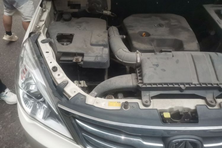 Used BAIC Weiwang M30 2015 1.5L Basic Version DAM15 Engine Bay Right