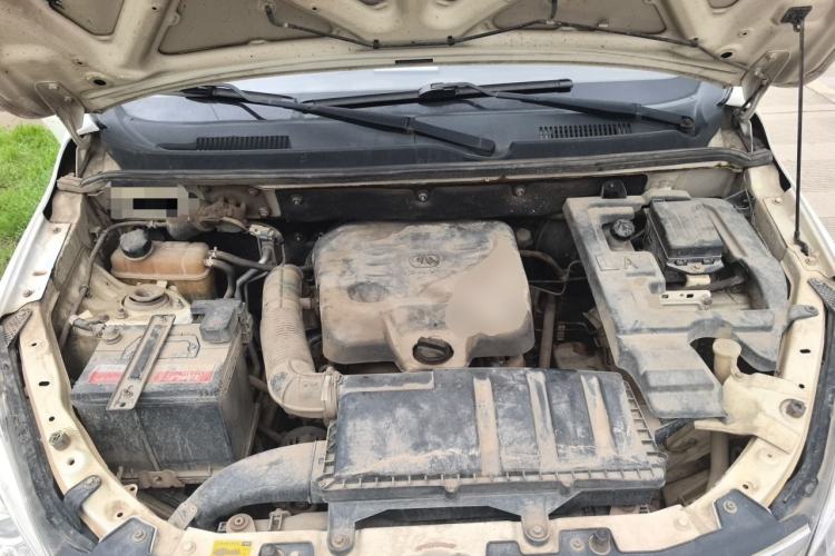 Used BAIC Weiwang M30 2015 1.5L Basic Version BJ415B Engine Bay