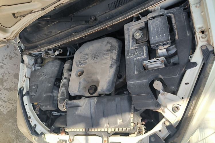 Used BAIC Weiwang M30 2015 1.5L Basic Version DAM15 Engine Bay