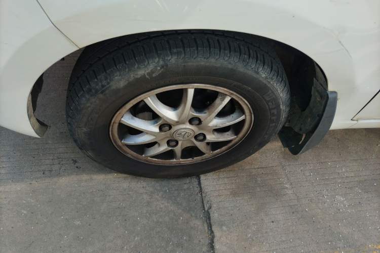 Used BAIC Weiwang M30 2015 1.5L Comfort version DAM15 Exterior 7